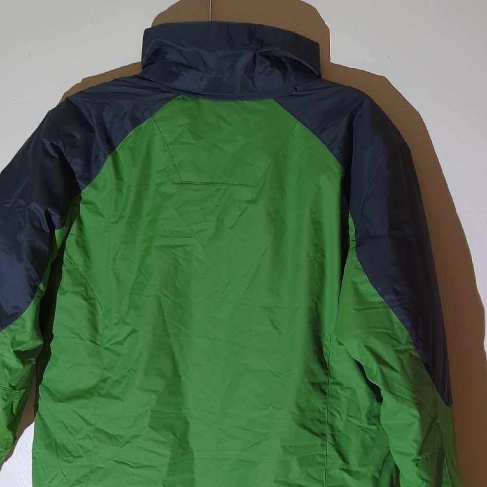 Columbia Vibrant Green and Charcoal Jacket - Picture 13 of 16